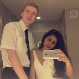 Meet your Posher, Raquel